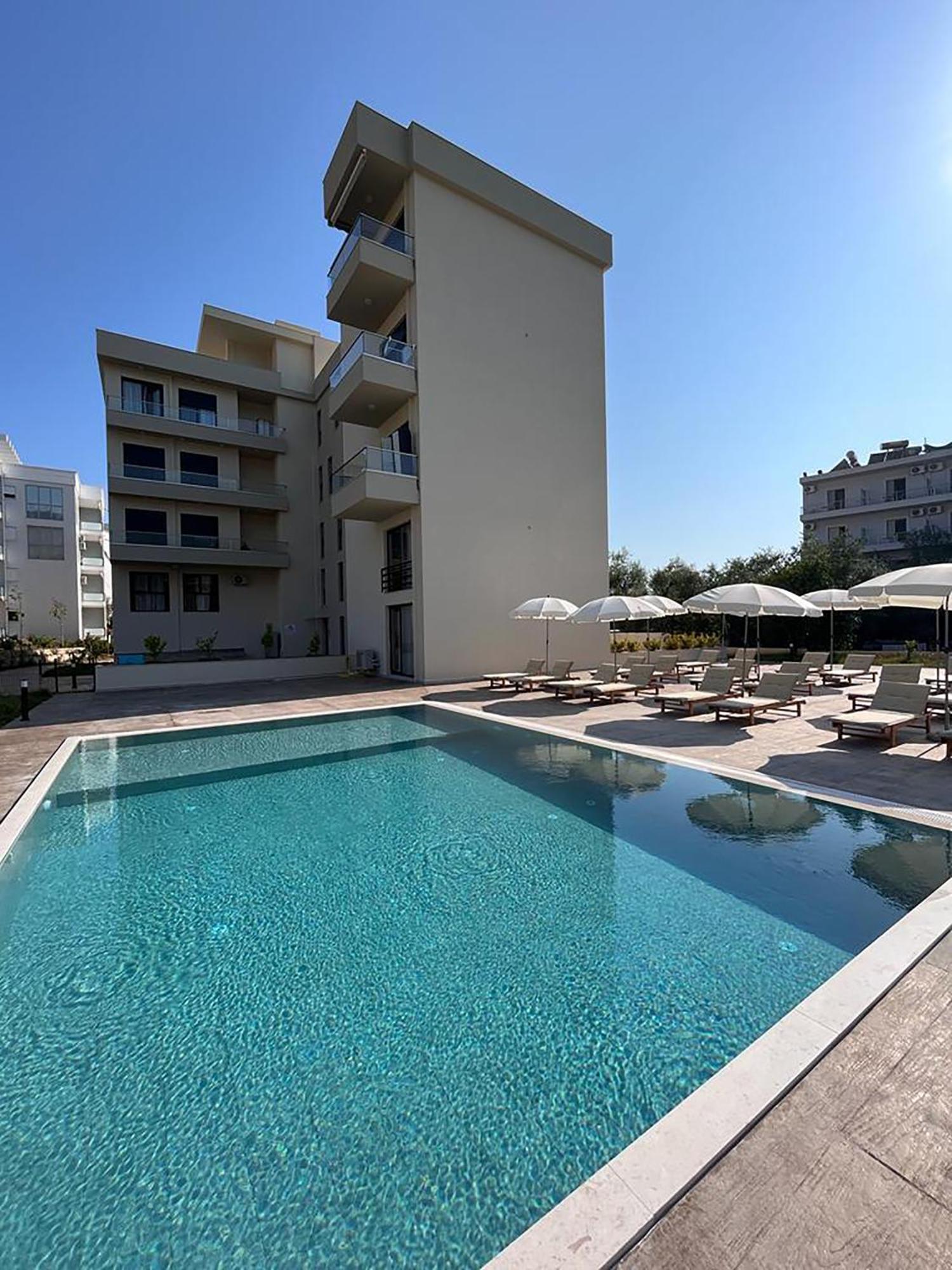 The Blue Wave Hotel Himara Zewnętrze zdjęcie