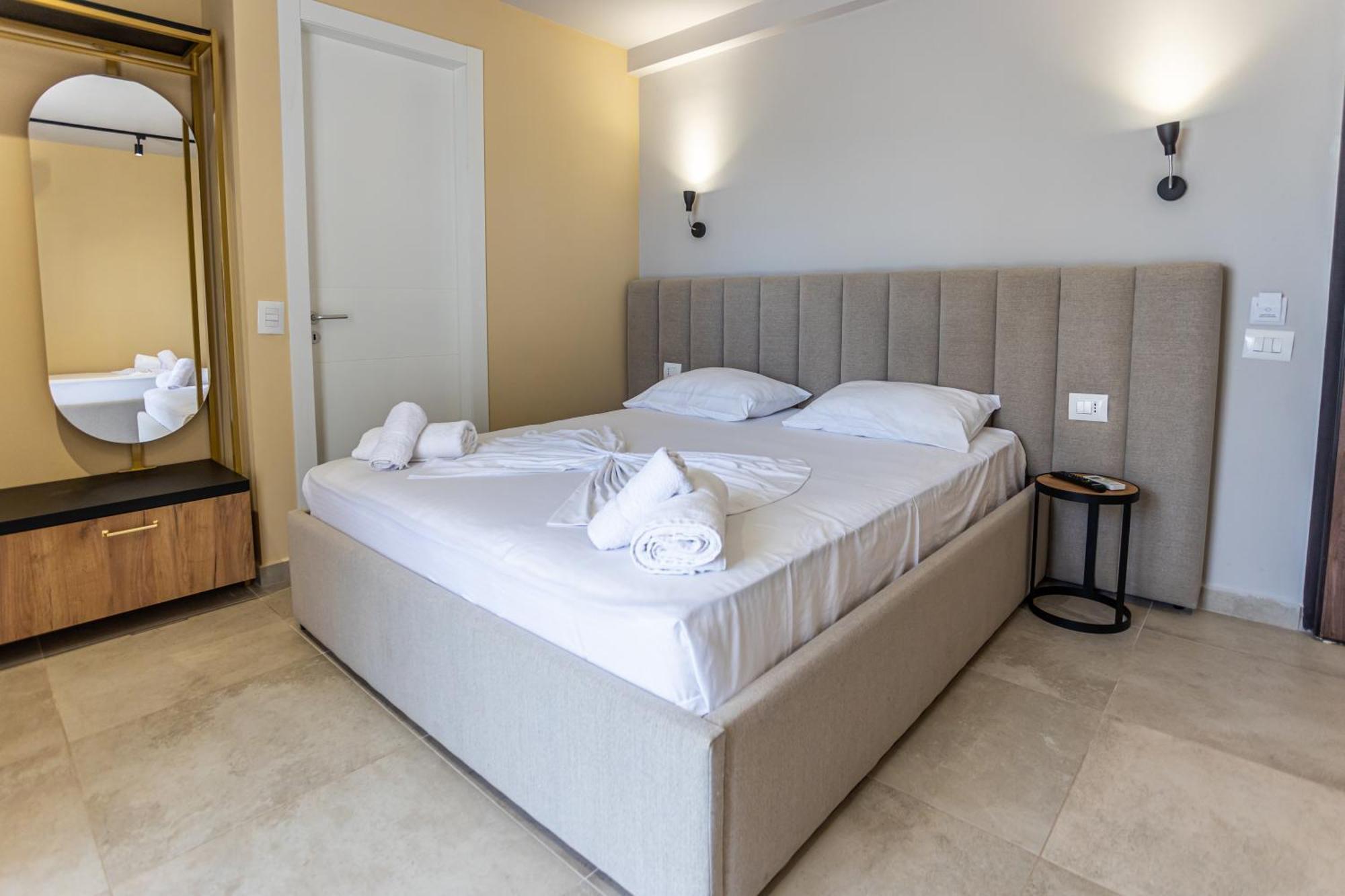 The Blue Wave Hotel Himara Zewnętrze zdjęcie