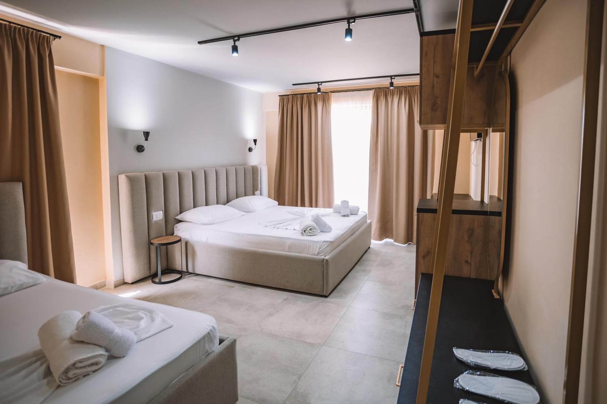 The Blue Wave Hotel Himara Zewnętrze zdjęcie