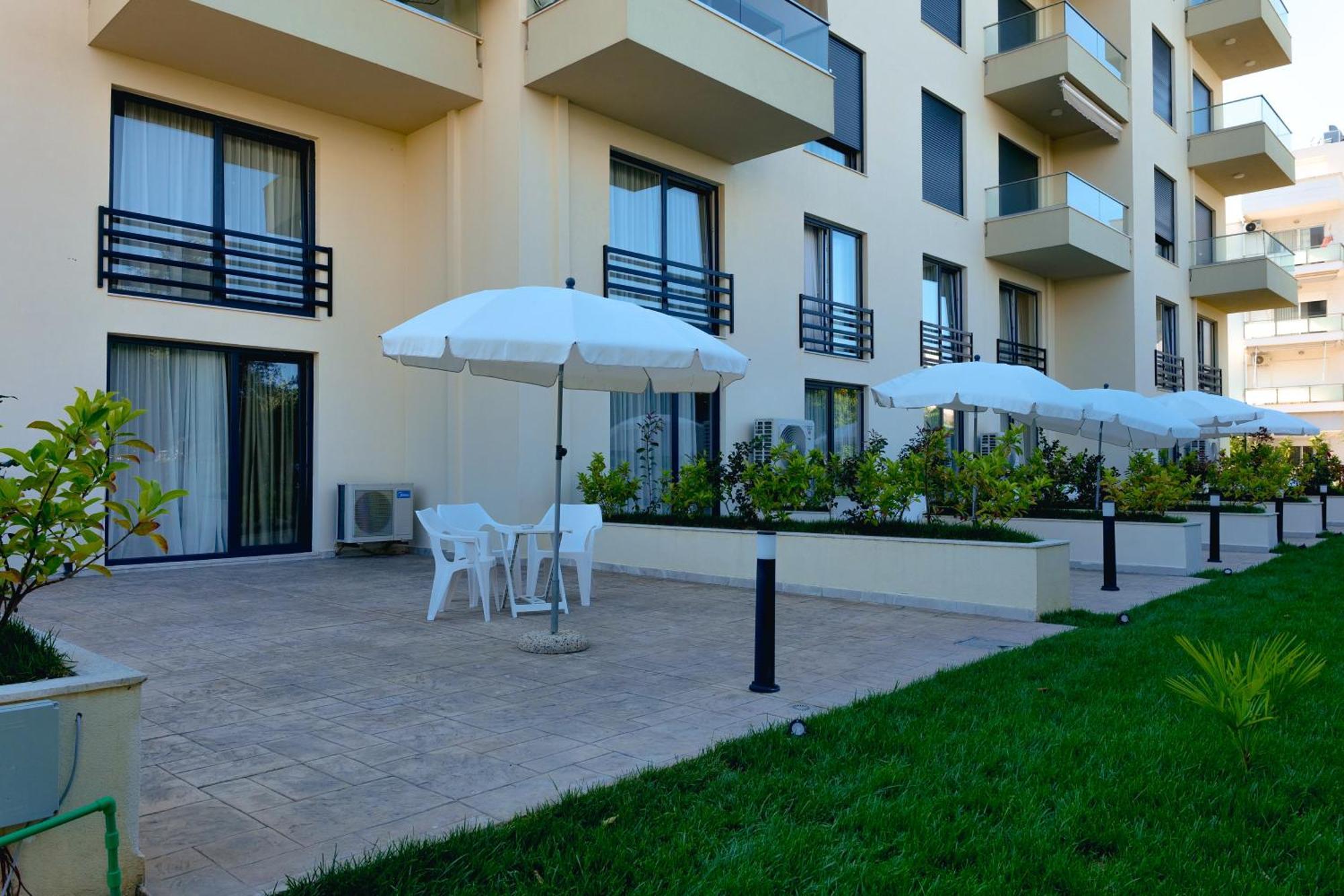 The Blue Wave Hotel Himara Zewnętrze zdjęcie