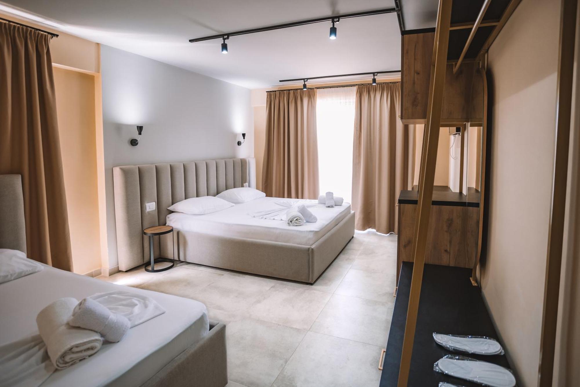 The Blue Wave Hotel Himara Zewnętrze zdjęcie